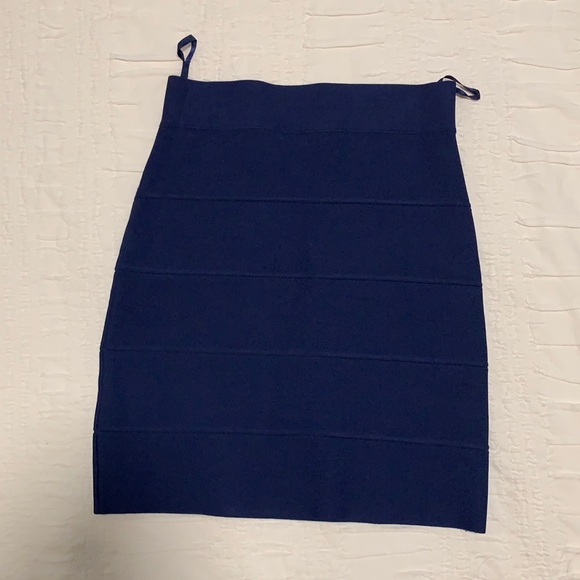 BCBGMazAzria blue bodycon bandage skirt (new with tags) - Picture 2 of 4